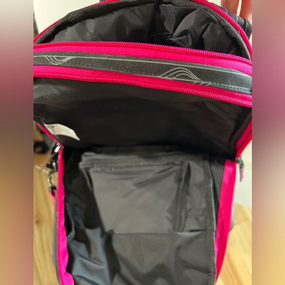 NWT ROSSIGNOL Computer/Travel Backpack - Picture 5 of 7